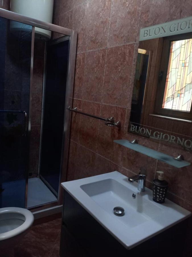 Orange Hotell Tiranë