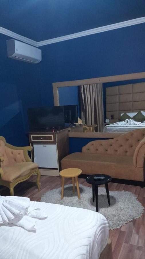 Orange Hotell Tiranë